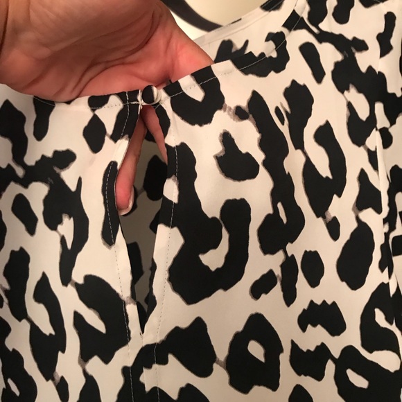 Top - Picture 2 of 5